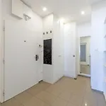 Gorgeous Centre With Free Parking Space Appartamento