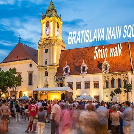 Gorgeous Centre In With Free Parking Apartmán *