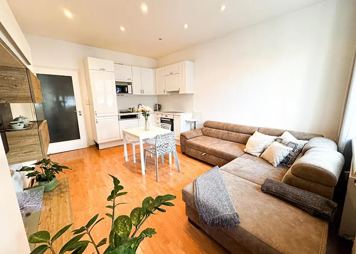 Appartement Gorgeous Centre In With Free Parking *