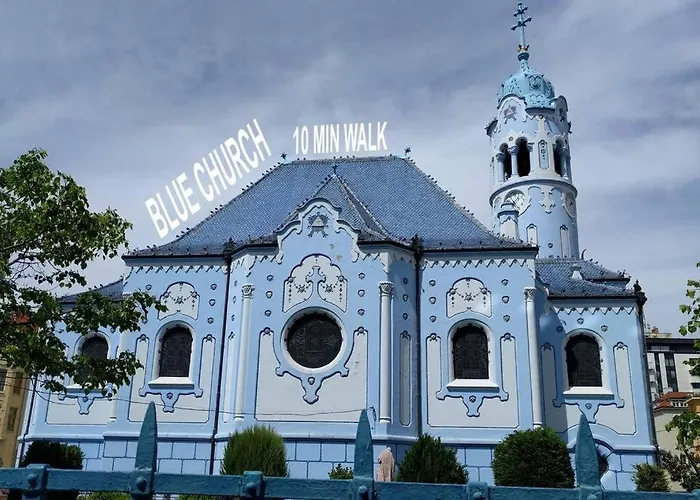 Gorgeous Centre In With Free Parking Bratislava